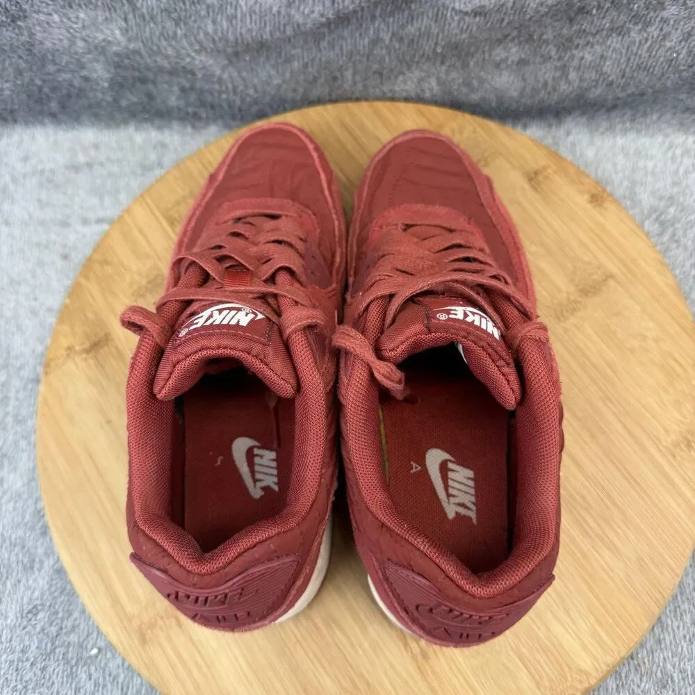 Nike Air Max 90 Shoes Womens Size 6 Red Quilted Suede Sneakers 443817-601